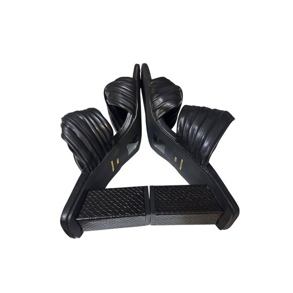 Coconuts By Matisse Black Heeled Sandals Size 10M With Woven Strap Design & Text - Picture 7 of 7